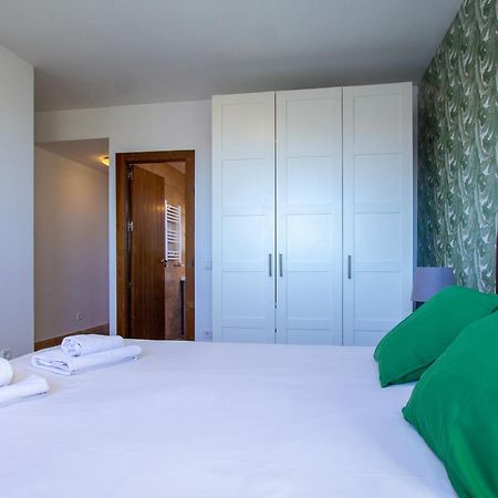 Apartamentos Villablino Arturo Soria マドリード エクステリア 写真