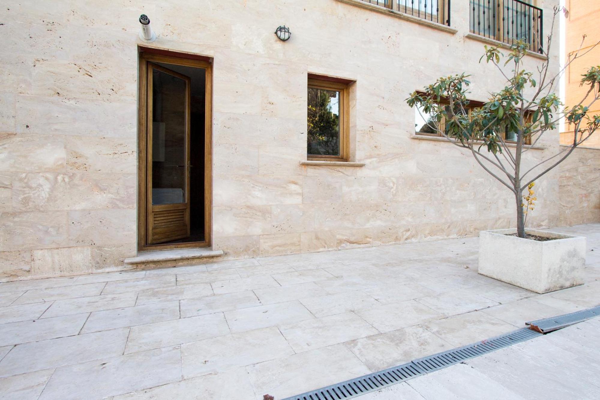 Apartamentos Villablino Arturo Soria マドリード エクステリア 写真