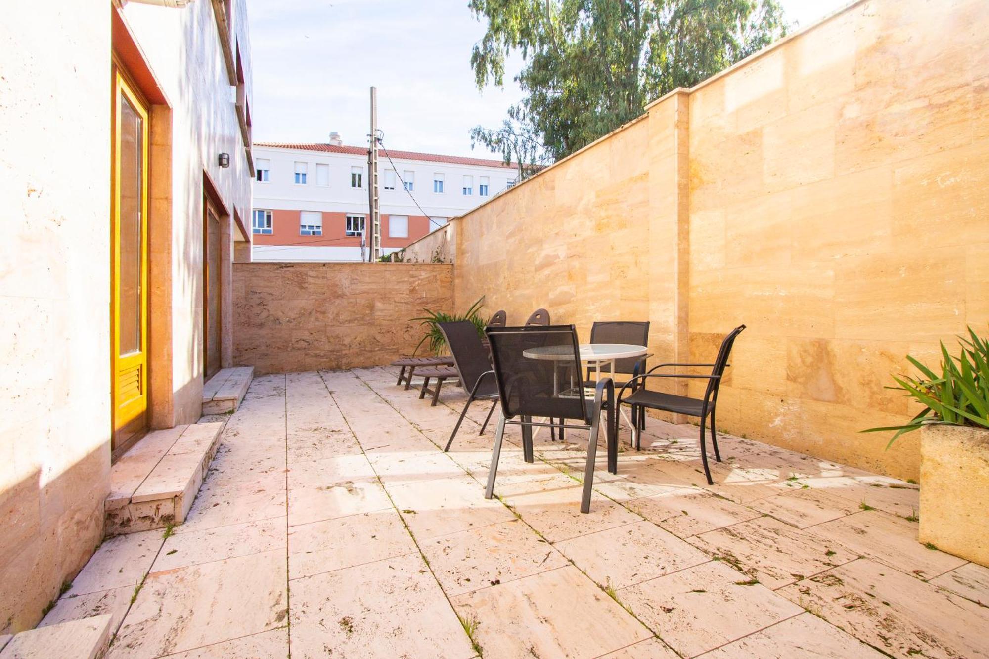Apartamentos Villablino Arturo Soria マドリード エクステリア 写真