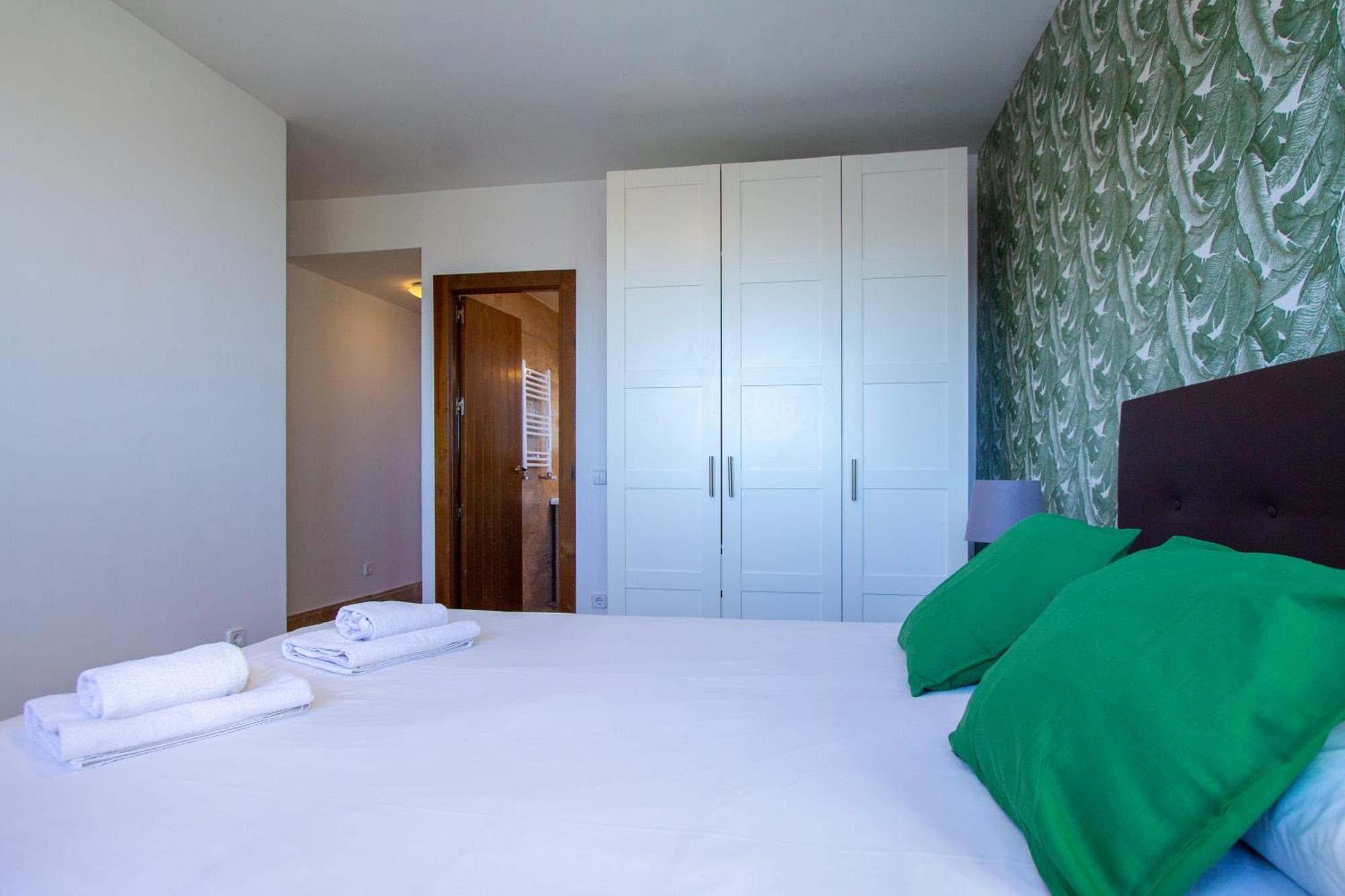 Apartamentos Villablino Arturo Soria マドリード エクステリア 写真
